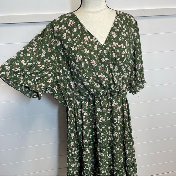 Inspired Hearts Floral Green Dress Size 3X - Picture 5 of 11
